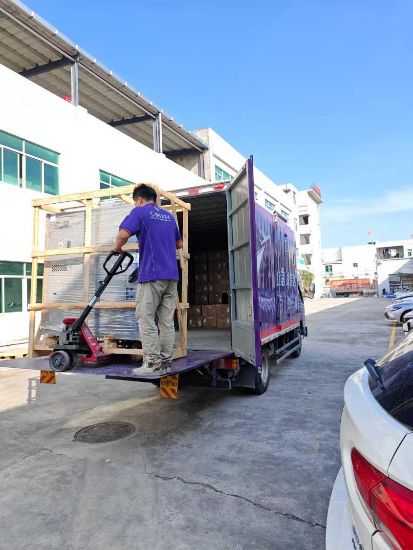 裝車出貨 裝車出貨